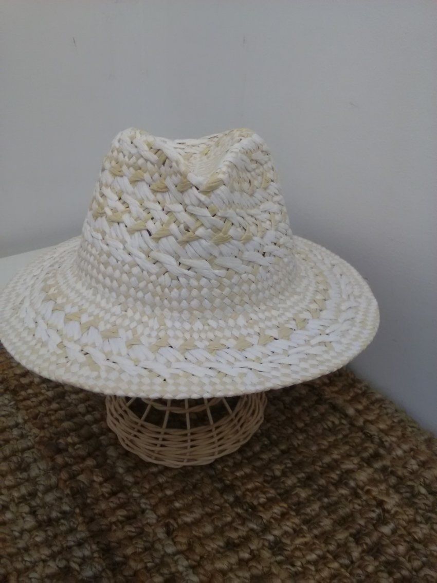 barret combinat blanc